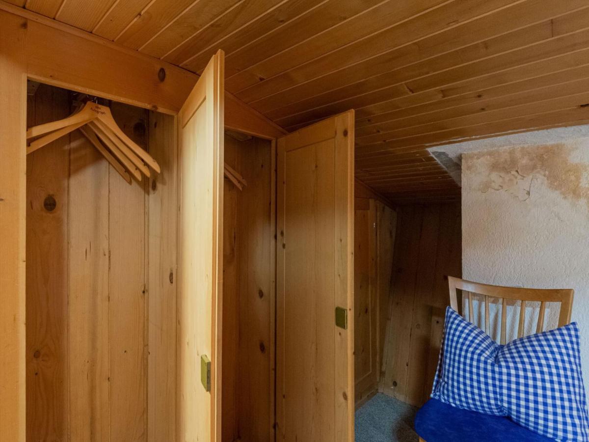 Vintage Holiday Home In Vorarlberg Near Ski Area ชวาร์สเซนแบร์ก อิม เบรเกนซ์แอร์วัลด์ ภายนอก รูปภาพ