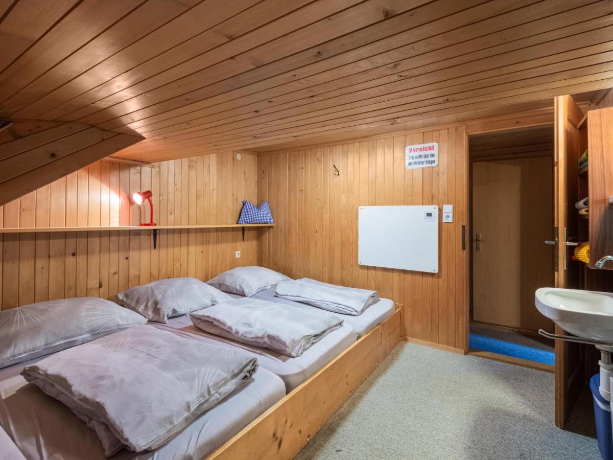 Vintage Holiday Home In Vorarlberg Near Ski Area ชวาร์สเซนแบร์ก อิม เบรเกนซ์แอร์วัลด์ ภายนอก รูปภาพ